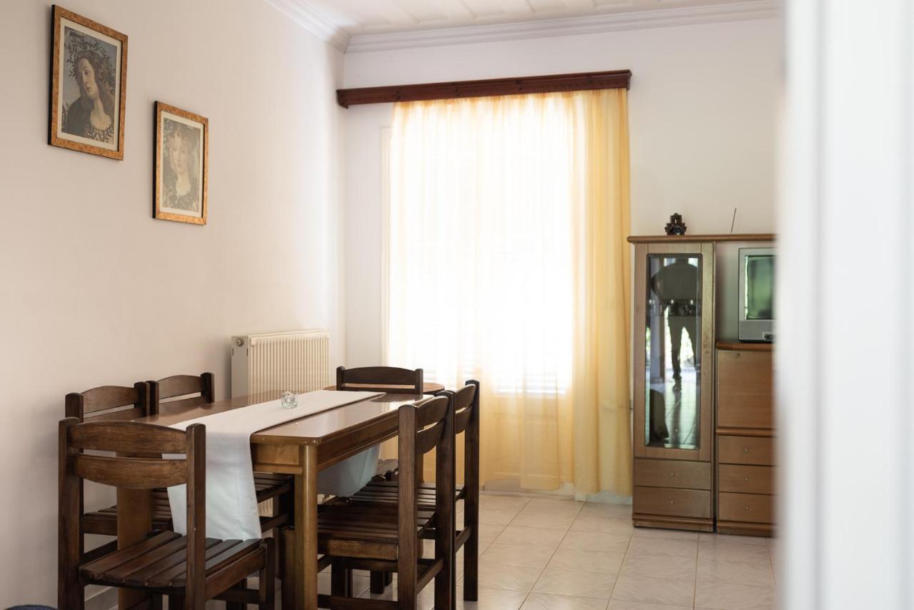 Irene Studios Nidrí Kültér fotó